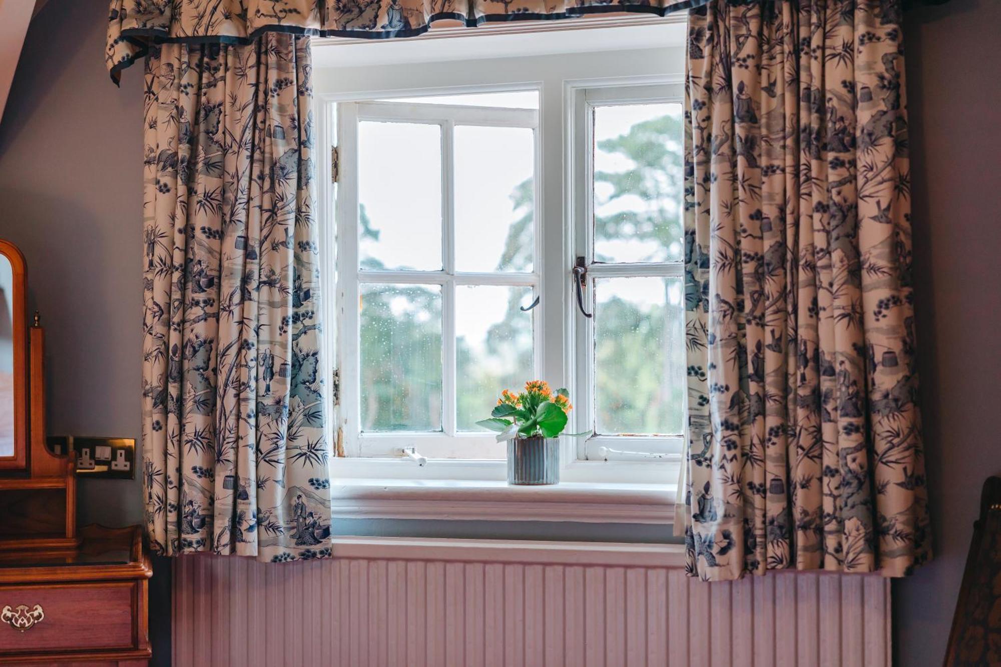 The Old Vicarage Hotel Bridgnorth Exterior photo